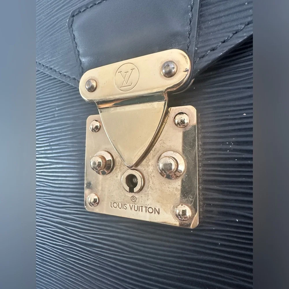 Louis Vuitton lv epi